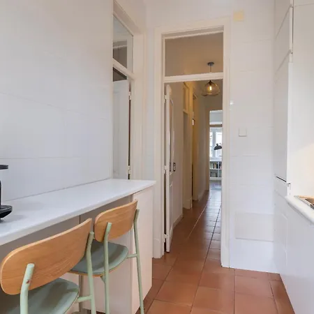 Private Terrace 2bdr By Lovelystay Апартаменти Лісабон