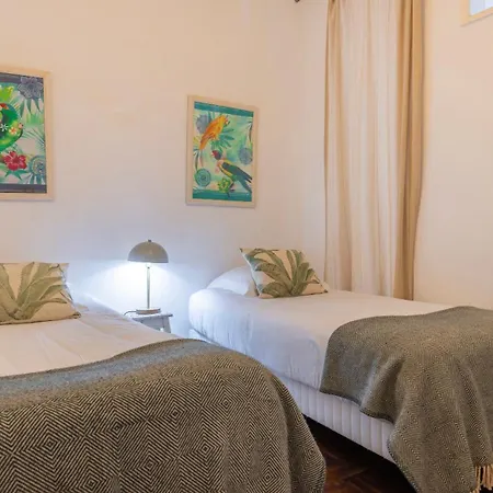 Appartement Private Terrace 2bdr By Lovelystay *