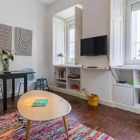 Private Terrace 2bdr By Lovelystay Апартаменти Лісабон