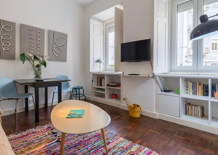 Private Terrace 2bdr By Lovelystay شقة Lisboa