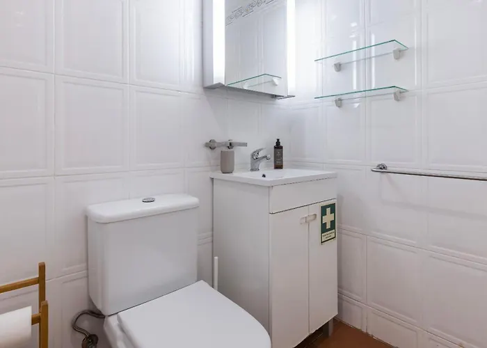 Private Terrace 2bdr By Lovelystay